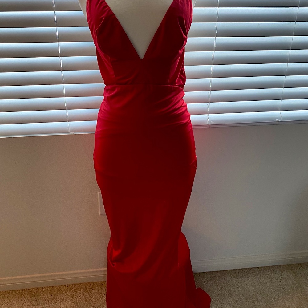 LURELLY long plunge red dress backless with scrunch butt